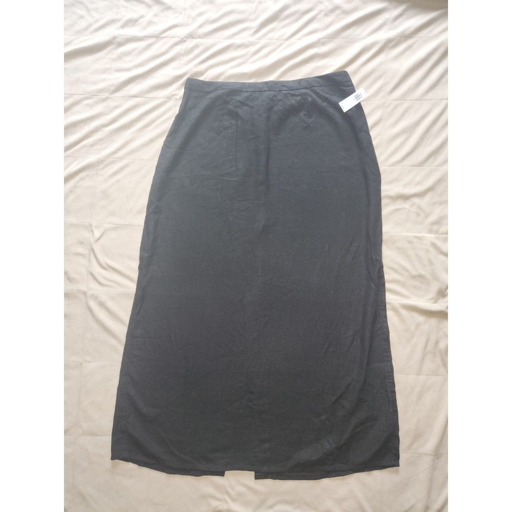 NWT Old Navy High-Waisted Linen-Blend Maxi Skirt in black. Large NWT. Back slit